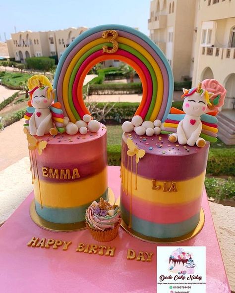 Rainbow Cake Decoration, Rainbow Baking, Rainbow Cake Recipe, Rainbow Layer Cakes, Twin Birthday Cakes, Rainbow Desserts, Twins Cake, Rainbow Birthday Cake, Rainbow Cupcakes