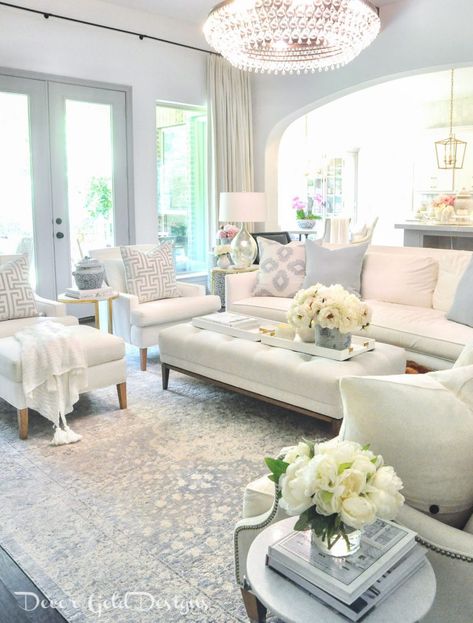 Sanctuary Decor, Spring Living Room, Glam Living Room, Design Room, Gold Designs, Design Exterior, Décor Diy, Transitional Decor, Living Room Inspo