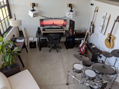 Living room or music studio? The choice was clear Music Studio In Living Room, Music Room Ideas Aesthetic, Music And Gaming Room, Music Inspired Living Room Decor, Music Studio Inspiration, Music Studio Apartment, Home Music Studio Decor, Musician Room Aesthetic, Music Room Ideas Home Studio