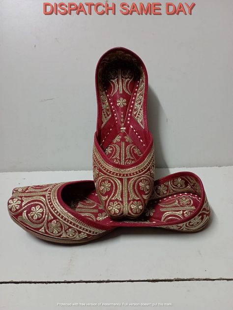 Unique Wedding Shoes, Custom Wedding Shoes, Indian Shoes, Traditional Weddings, Punjabi Jutti, Embellished Shoes, Cultural Celebration, Womens Wedding Shoes, Bridal Outfits