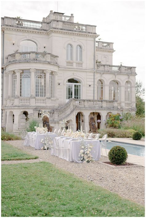 Bordeaux Wedding, French Mansion Wedding, French Chateau Aesthetic, Chateau Aesthetic, Wedding Venues In France, Bordeaux France Wedding, French Castle Wedding, French Chateau Wedding Inspiration, Chateau Decor