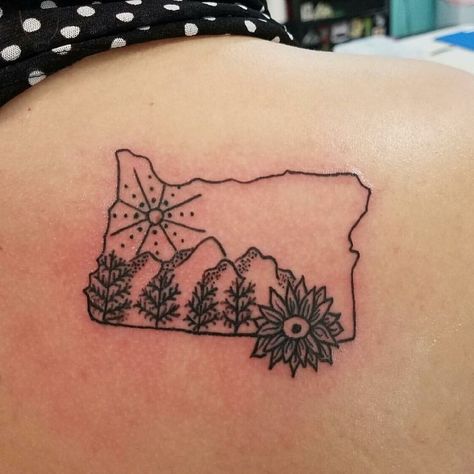 Pnw Plant Tattoo, Wilderness Tattoo Women Small, Oregon Coast Tattoo Ideas, Oregon Tattoo For Women, Washington State Tattoo Ideas, Pacific Northwest Tattoo Ideas, Oregon Coast Tattoo, Oregon Tattoo Ideas, Northwest Tattoo