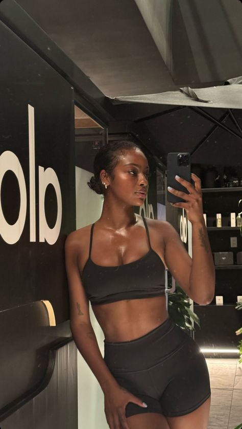 Fitness Vision Board, Pilates Body, Justine Skye, Gym Fits, Workout Fits, Fitness Inspiration Body, Healthy Lifestyle Inspiration, Workout Aesthetic, Body Inspiration