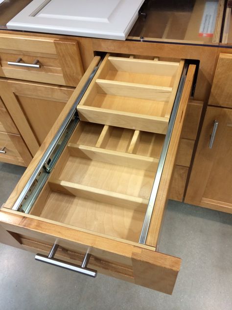 Double Drawer Kitchen Cabinet, Drawers Ideas, Epoxy Countertops, Double Drawer, Ideas For Kitchen, Cutlery Storage, Drawer Inserts, Kitchen Drawer Organization, Diy Kitchen Storage