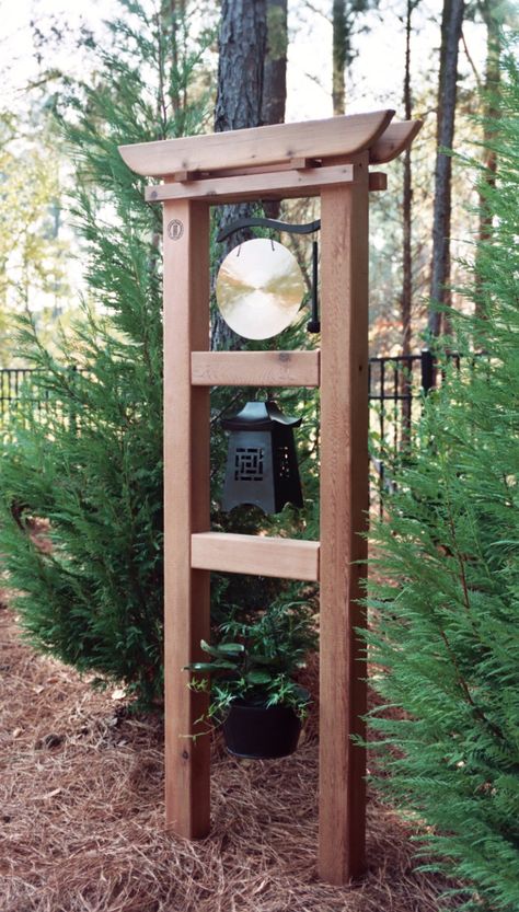 Tranquility Botanical Tower circa 2006 Japanese Trellis, Small Japanese Garden, Japanese Garden Landscape, Zen Garden Design, Japanese Garden Design, Asian Garden, Vintage Garden Decor, Rock Garden Landscaping, Front Yard Landscaping Simple