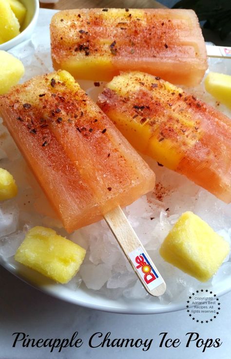 Pineapple Chamoy Ice Pops Sweet and Spicy Treat #DOLEcioso #ad Chamoy Popsicles, Chamoy Snacks, Mexican Popsicles, Paletas Recipes, Mangonada Recipe, Spicy Treats, Homemade Fruit Popsicles, Papaya Recipes, Ice Pop Recipes