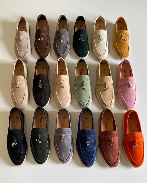 Loafer Outfits Women, Loafers Outfit Women, Loafer Outfits, Fluffy Shoes, Loafers Outfit, Mode Casual, Girly Shoes, Aesthetic Shoes, Only Shoes