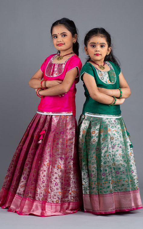 Langa Blouse For Kids, Frock Short, Traditional Baby Dresses, Pattu Pavada, Langa Blouse, Indian Dresses For Kids, Lace Blouse Design, Pattu Pavadai, Kids Dress Collection