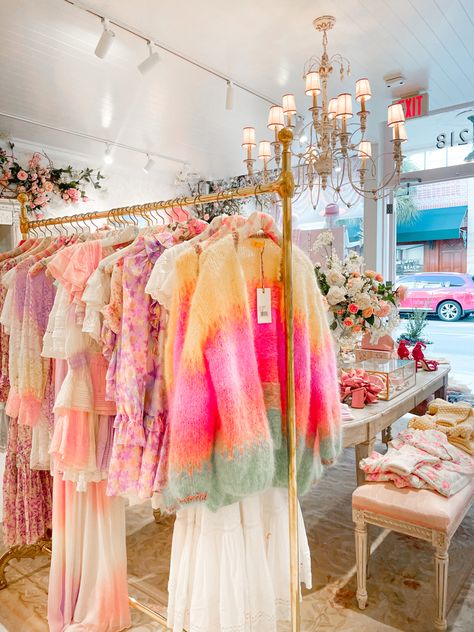 Boutique Owner Aesthetic, Loveshackfancy Aesthetic, Preppy Boutique, Preppy Cowgirl, Boutique Aesthetic, Dream Boutique, Slay Outfits, Love Shack Fancy, Boutique Ideas