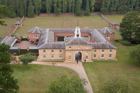 Ariel picture of Hackwood House English Stables, Stables Exterior, Cow Stable, Stable Block, European Cottage, Stable Design, English Manor Houses, Porte Cochere, Courtyard House Plans