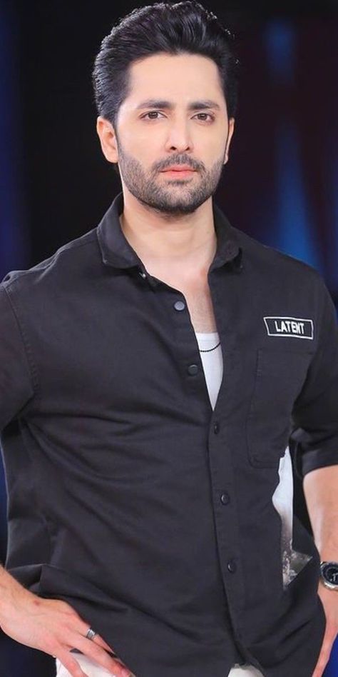 Danish Taimoor Pics, Danish Taimor, Krishna Names, Muslim Boy, Danish Taimoor, Asian Wedding Dress Pakistani, Boys Pic, Best Couple Pics For Dp, Bts Clothing