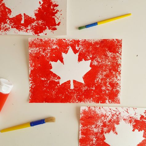 Canada Party, Canada Day Crafts, Canada Day Party, Around The World Theme, 90th Birthday Parties, Art Activities For Toddlers, World Crafts, Canada Day, Camping Crafts