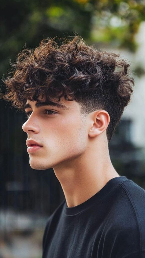 Mop Hair Men, Mop Hair, Curly Hairstyles For Guys, Men Curly Hairstyles, Boys Curly Haircuts, Hairstyles For Guys, Fade Haircut Curly Hair, Male Haircuts Curly