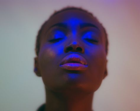 Everything Is Blue, Portrait Lighting, Star Lord, Great Photographers, Dark Skin Women, Blue Roses, City Aesthetic, Blue Aesthetic, Black Aesthetic