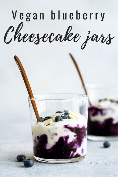 These vegan blueberry cheesecake jars are SO easy to make and use cashews and coconut as the base of the cheesecake. This is the BEST vegan cheesecake! #veganrecipes #vegancheesecake #healthycheesecakerecipe Best Vegan Cheesecake, Vegan Blueberry Cheesecake, Cheesecake Blueberry, Healthy Cheesecake Recipes, Cheesecake Jars, Cheesecake In A Jar, Snacks Healthy, Vegan Blueberry, Vegan Cheesecake