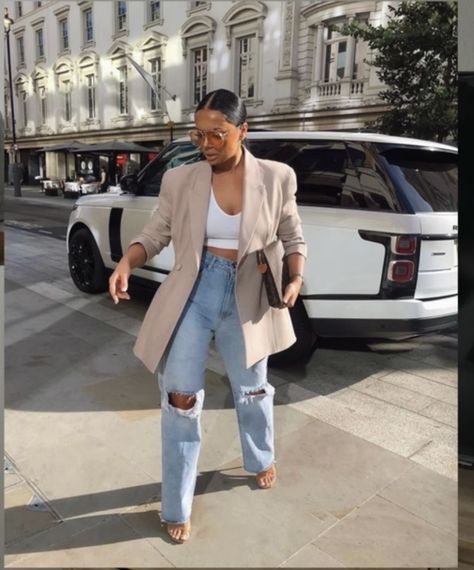 2023 Fall Lookbook, Easy Spring Style, Luxury Women Outfits, Cute Birthday Brunch Outfits, Classy Stylish Outfits, 30 Women Fashion Style, What To Wear In Chicago In April, Spring 2024 Fashion Trends Black Women, Spring Outfits Black Women Street Styles