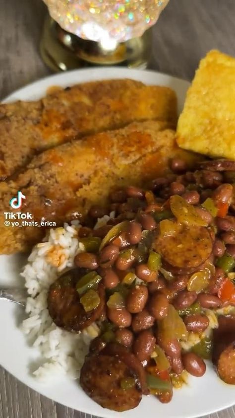 Red Beans And Rice Recipe Quick, Fried Fish Dinner Ideas Sides, Red Beans And Rice Recipe Easy, Red Bean And Rice Recipe, Red Beans Rice, Beans And Cornbread, Red Beans N Rice Recipe, 15 Bean Soup, Entree Dishes