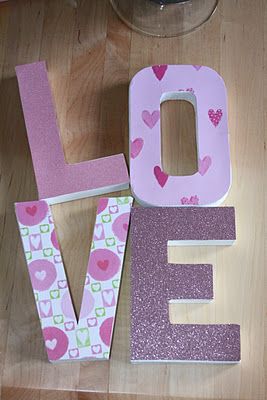 LOVE paper mache letters Letters Tutorial, Letter Standee, Cute Tutorial, Diy Paper Mache, Paper Mache Letters, Letter Crafts, Trendy Diy, Letter Decoration, Diy Letters