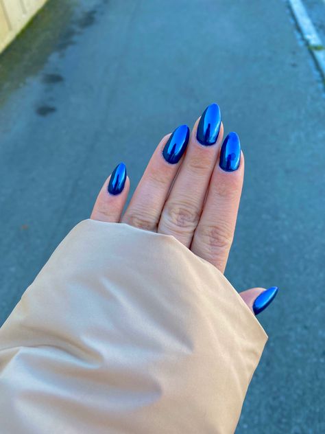 Blue Chrome Nails, Hoco Nails, Royal Blue Nails, Chrome Nails Designs, Blue Acrylic Nails, Smink Inspiration, Summery Nails, Simple Acrylic Nails, Makijaż Smokey Eye