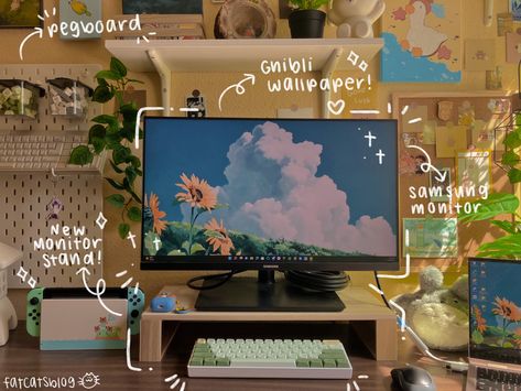 Computer Work Station Ideas, Green And Brown Desk Setup, Fairycore Desk Setup, Laptop Monitor Setup, Studio Ghibli Workspace, Cottagecore Desk Setup, Boho Gaming Setup, Ghibli Desk Setup, Cottage Core Pc Set Up