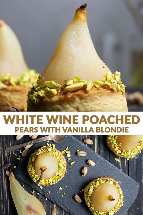 White Wine Dessert, Poached Pear Dessert, Wine Treats, Pears Dessert, Poached Pears Dessert, Poached Pears Recipe, Pear Martini, Wine Poached Pears, Aphrodisiac Foods