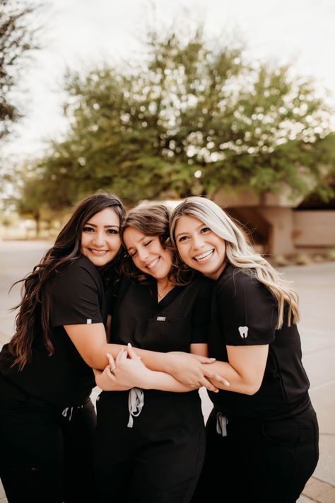 Nursing Grad Pics With Friends, Nursing Graduation Pictures With Friends, Nursing School Graduation Pictures Group, Dental School Graduation Pictures, Radiology Graduation Pictures, Dental Hygienist Graduation Pictures, Nursing Student Graduation Pictures, Group Nursing Graduation Pictures, Rdh Graduation Pictures