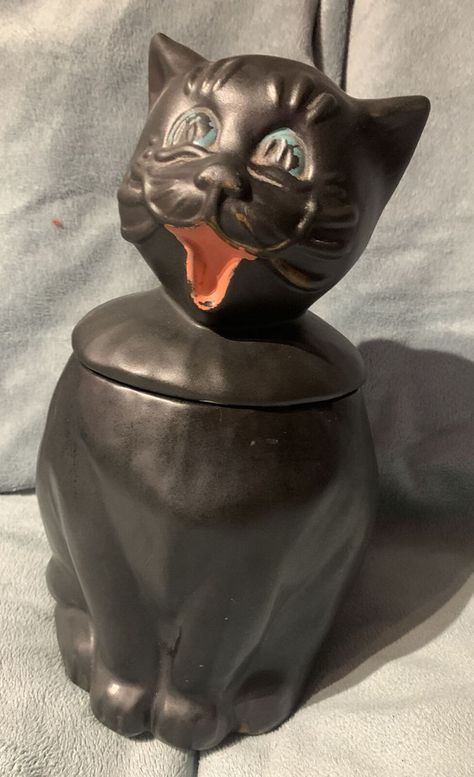 10 Most Valuable Cookie Jars: Value and Price Guide Black Cat Cookies, Antique Cookie Jar, Mccoy Cookie Jars, Antique Cookie Jars, Cat Cookie Jar, Collectible Cookie Jars, Walt Disney Characters, Cat Cookies, Halloween Black Cat