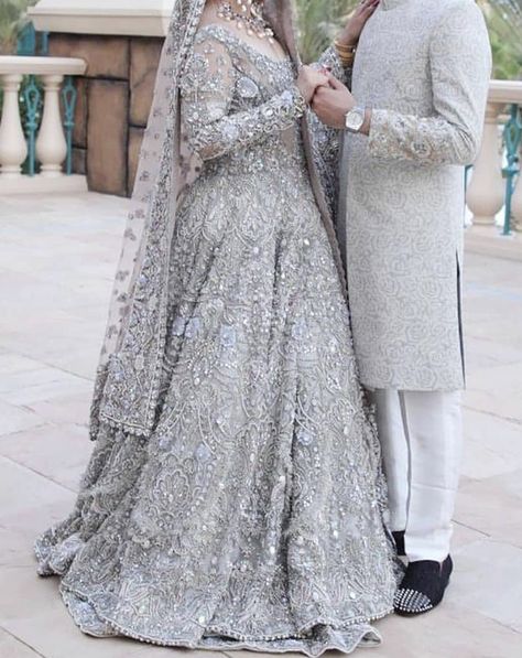 Silver Valima Dress, Muslim Wedding Dresses Indian, Walima Dresses Pakistani Brides, Walima Dresses Pakistani, Nikah Dresses, Nikkah Bride Dress, Nikkah Bride, Desi Attire, Engagement Saree