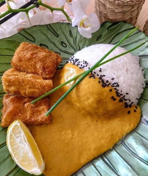 Katsu Tofu, Tofu Katsu Curry, Tofu Katsu, Tofu Curry, Katsu Curry, Tofu Vegan, Plating Ideas, Japanese Curry, Vegan Asian