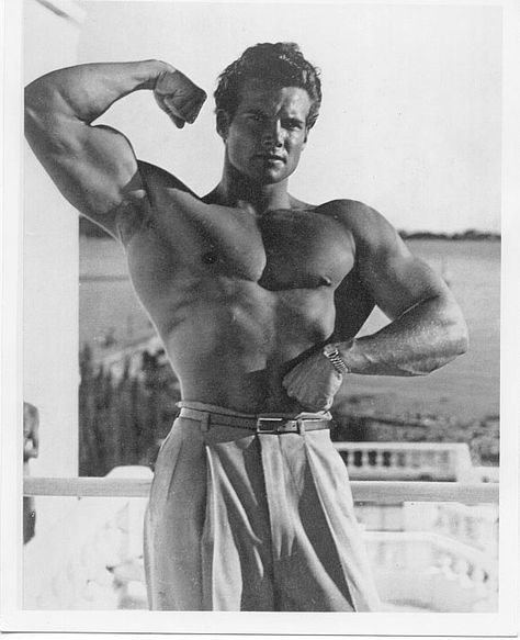 Steve Reeves Workout, Steve Reeves, Overhead Press, Hollywood Legends, Body Builder, Leg Day, Bodybuilding Motivation, Flexing, Bodybuilding Workouts