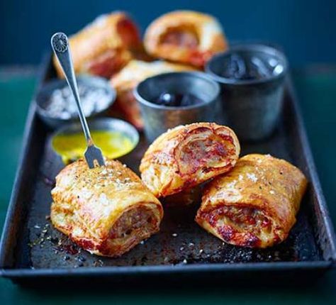 Cheese & Marmite sausage rolls served on a tray Marmite Sausage Rolls, Meat Canapes Ideas, Colourful Appetizers, Christmas Sausage Rolls, Marmite Recipes, Sausage Roll Recipe, Savoury Pastry, Party Nibbles, Donna Hay Recipes