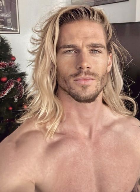 Long Hairstyle Men, Men Haircut Long, Long Haircuts For Men, Beards Styles, Wavy Long Hair, Long Haired Men, Long Hair Men, Blonde Beard, Long Sleek Hair