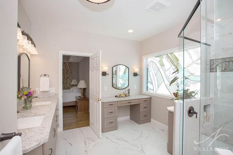 Big Bathroom Design, Master Bath Layout, Showers Bathroom, Master Suite Bathroom, Simple Bathroom Designs, Bedroom Addition, Bathroom Layouts, Black Bathroom Accessories, Master Bathrooms