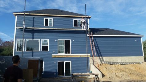 Siding Newport bay blue House Color, Exterior Ideas, Kitchen Reno, Exterior House, Paint Ideas, Home Reno, Exterior Colors, Exterior Paint, Project Ideas