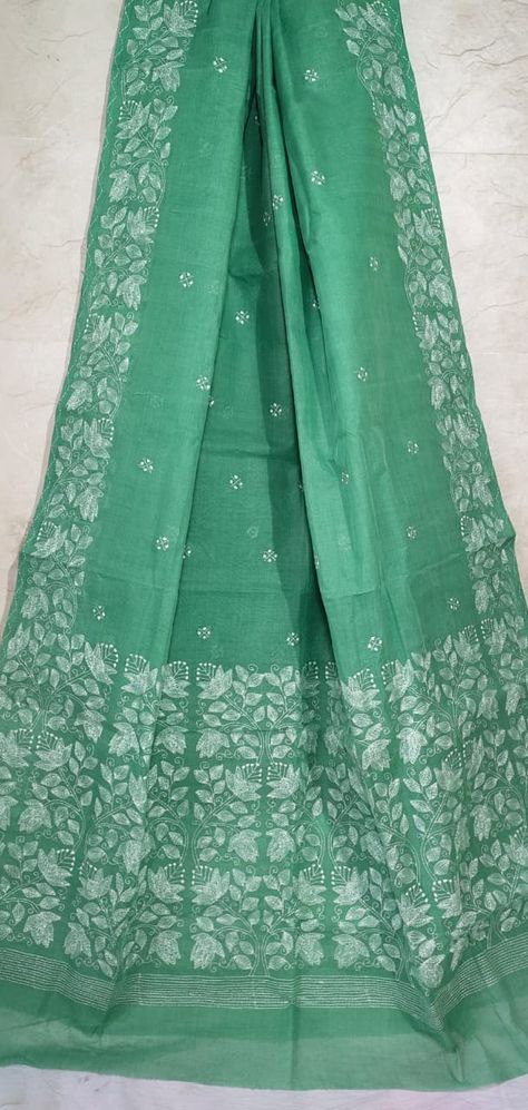 Khadi Saree Blouse Design, Khadi Cotton Kurti Designs Latest, Pure Cotton Sarees With Price, Cotton Saree Designs Latest, Soft Silk Saree Blouse Designs Latest, Cotton Saree Look Modern, Kantha Stitch Embroidery, Latest Cotton Sarees, Kantha Stitch Saree