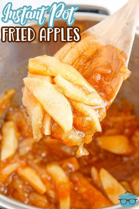 Instant Pot Southern Fried Apples - The Country Cook Southern Fried Apples, Crockpot Express, Apple Treats, Vegetarian Recipes Videos, Heavenly Desserts, Hot Desserts, Southern Recipe, Malinois Puppies, Apple Recipes Easy