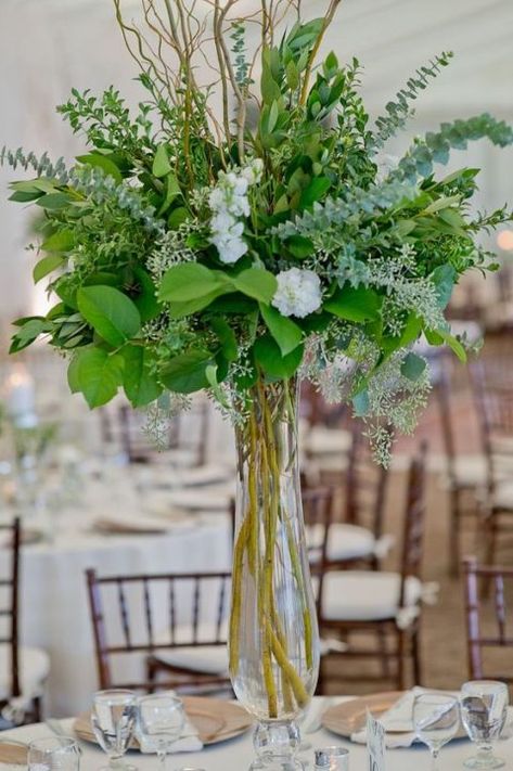 Greenery Wedding Centerpieces, Expensive Flowers, Greenery Centerpiece, Wedding Motifs, Wedding Greenery, Flowers And Greenery, Unique Wedding Flowers, Wedding Floral Centerpieces, Tall Centerpieces