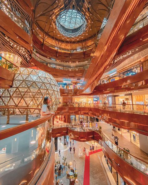 K11 Musea Mall📍Hong Kong 🇭🇰 (Tsim Sha Tsui) Tsim Sha Tsui Hong Kong, Macau Photography, Tsim Sha Tsui, Mc Escher, Melaka, Hangzhou, Shopping Center, Macau, Shopping Mall