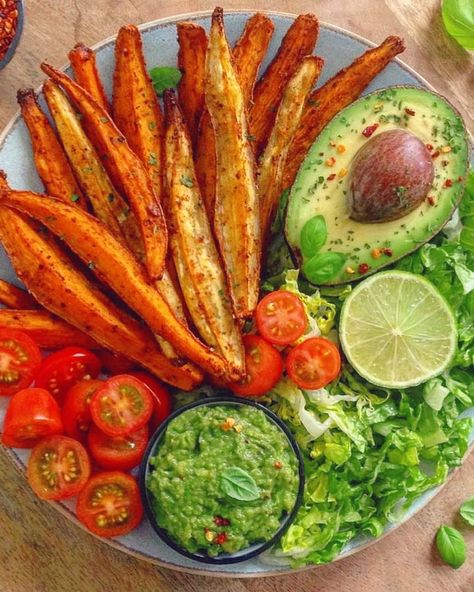 Homemade Guac, Vegan Fries, Vegan Sweet Potato, Dinner Bowls, Partner Workout, Potato Fries, Batch Cooking, Sweet Potato Fries, Wholesome Food