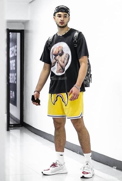 Kobe Paras, Ja Morant Style, Streetwear Ideas, Brp Port, Basketball Clothes, Jordan Retro, Shirt Ideas, Boy Fashion, Casual Shorts