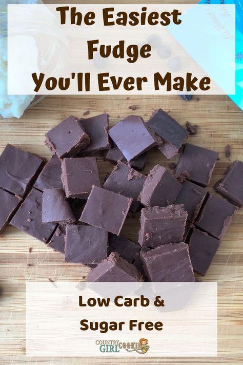 Marshmallow Fudge Recipe, Sugar Free Fudge, Easy Fudge, Fudge Chocolate, Low Carb Easy, Fudge Recipes Easy, Thm Desserts, Sugar Free Chocolate Chips, Sugar Free Low Carb