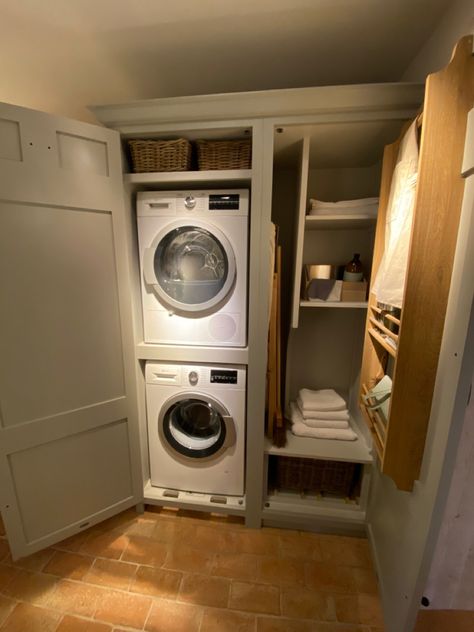 Washing Machine In Garage, Utility Washing Machine Storage, Cupboard For Washing Machine And Dryer, Washing Machine Cupboard Bathroom, Porch Utility Room Ideas, Washing Machine Closet Ideas, Kitchen Utility Cupboard, Wardrobe Washing Machine, Wash Machine And Dryer In Bathroom