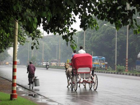 Rainy day in kolkata Kolkata Rainy Day, City Life Photography, Indian Street, Rainy Night, West Bengal, Rustic Interiors, Incredible India, India Travel, Life Photography