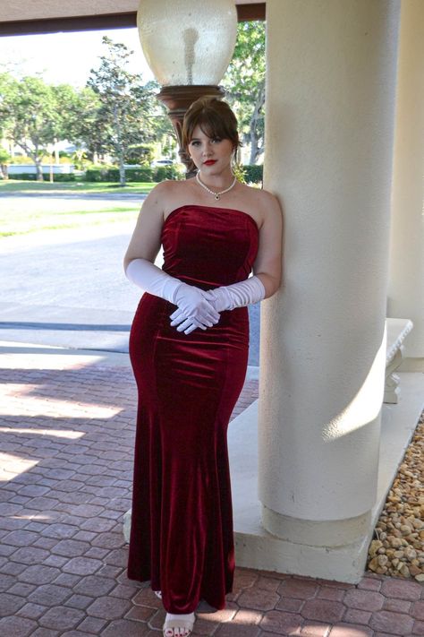 Dress With Gloves Classy, Dress With Gloves, Bridesmaids Dress, Pinterest Board, Pretty Dresses, Lady In Red, Beautiful Dresses, Gloves, Bridesmaid Dresses