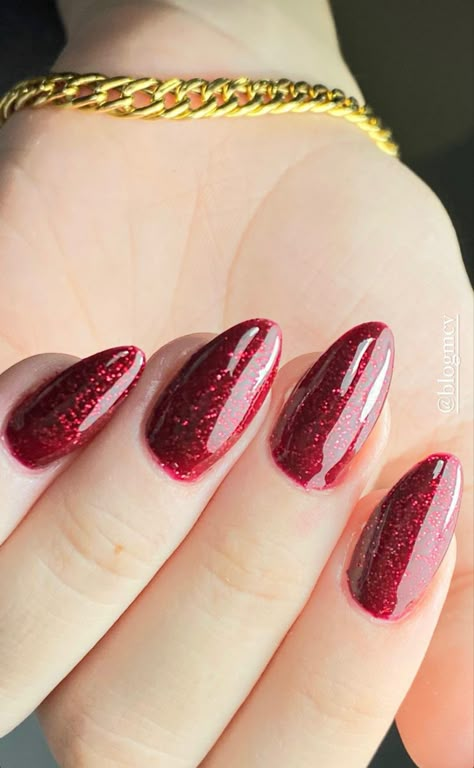 Dark Red Glitter Nails, Red Glittery Nails, Red Glam Nails, Glittery Red Nails, Red Sparkle Nails, Red Sparkly Nails, Cutesy Nails, Almond Gel Nails, Shellac Colors