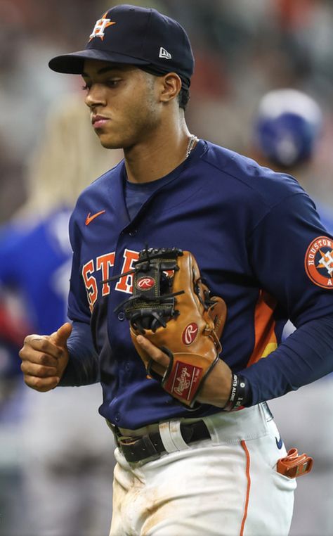 Black Baseball Players, Baseball Aesthetic, Jeremy Pena, Ole Miss Baseball, Mlb Baseball Players, Hot Baseball Players, Houston Astros Baseball, Astros Baseball, Baseball Boys