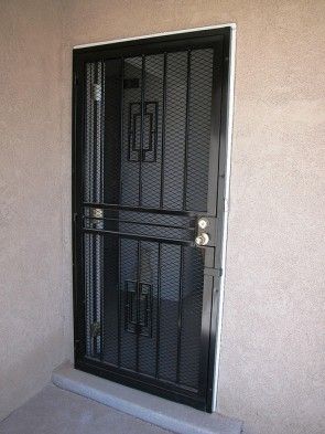 Security Screen Door Front Entry Modern, Metal Security Door Design, Sliding Door Grill Design Modern, Security Screen Door Front Entry, Modern Security Screen Door, Metal Screen Door Ideas, Modern Screen Door, Screen Door Grill, Metal Screen Door