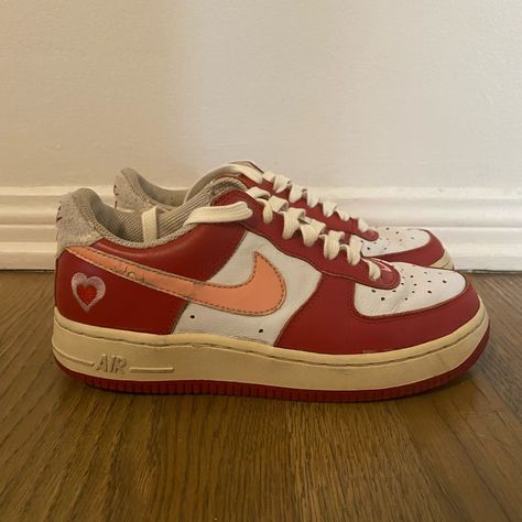 These Are Barely Worn Limited Edition Nike Dunks- Valentine’s Day Editions. These Are Super Cute To Pair With Any Outfit For Any Season. The Colors Go Pretty Well With Lots Of Outfits And The Fit Is Very Comfortable!! Dunks Valentine, Of Outfits, Shoes Nike, Nike Dunks, Nike Shoes, Nike Women, Limited Edition, Super Cute, Size 6