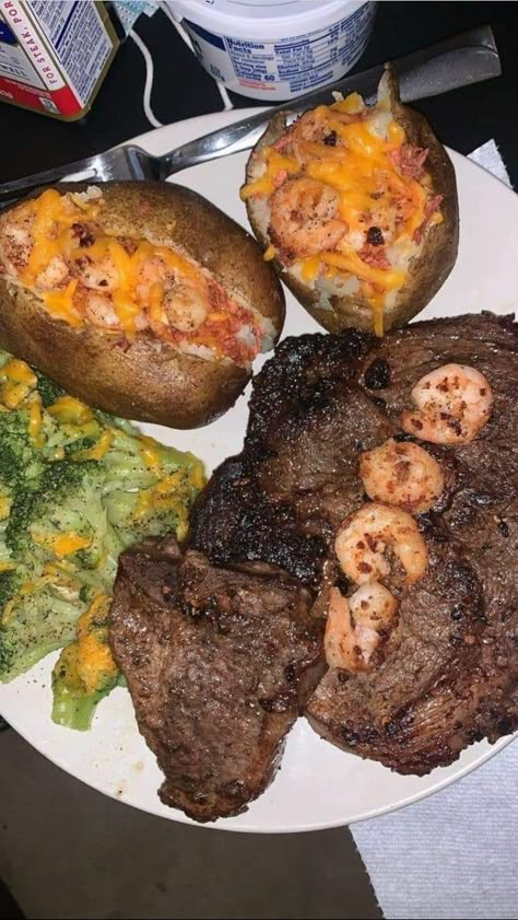 Dinner Ideas Snapchat, Soul Food Dinner, Homecooked Meals, Delicacy Food, Food Babe, Food Therapy, Healthy Lifestyle Food, Yummy Comfort Food, Food Options