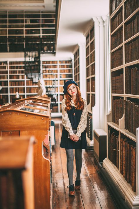 Armagh's Robinson Library - A Clothes Horse Library Aesthetic Outfit, Library Outfits, Librarian Chic Outfits, Librarian Aesthetic, Library Fashion, Library Photography, Library Photoshoot, Library Photo Shoot, Boys Aesthetic Outfits